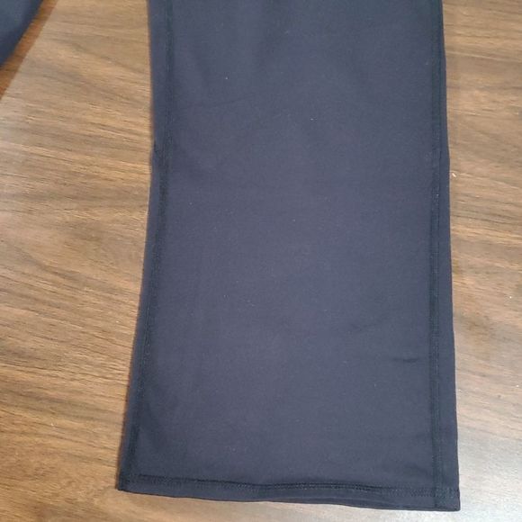 Athleta Womens Power Ananda Capri Athletic Cropped Pants #268553 Black Size Med - Picture 6 of 14